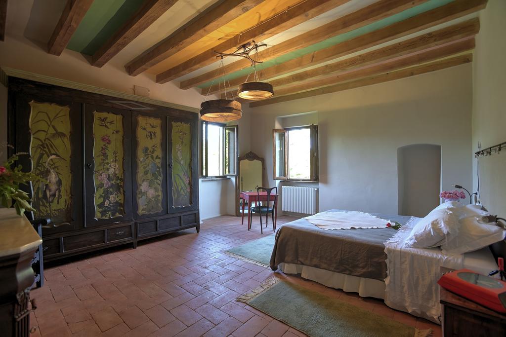 ポッピPalazzo Gatteschiアパートメント 部屋 写真